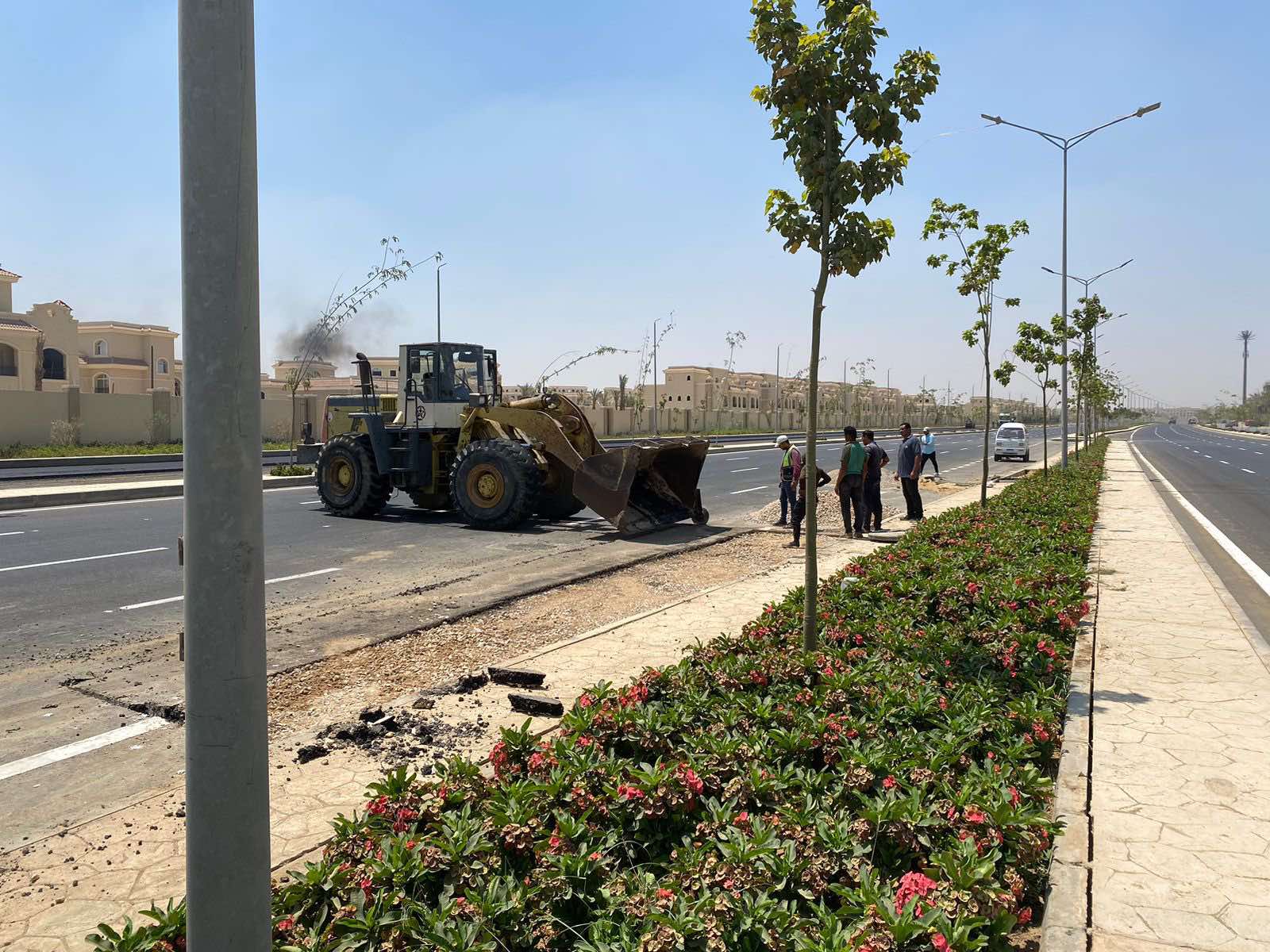 رئيس جهاز مدينة القاهرة الجديدة يتفقد عددا من المشروعات الجاري تنفيذها