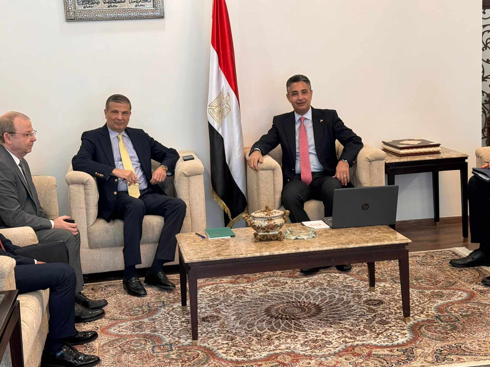 وزير التموين والزراعة يبحثان تحديد الأسعار الاسترشادية لشراء المحاصيل الاستراتيجية