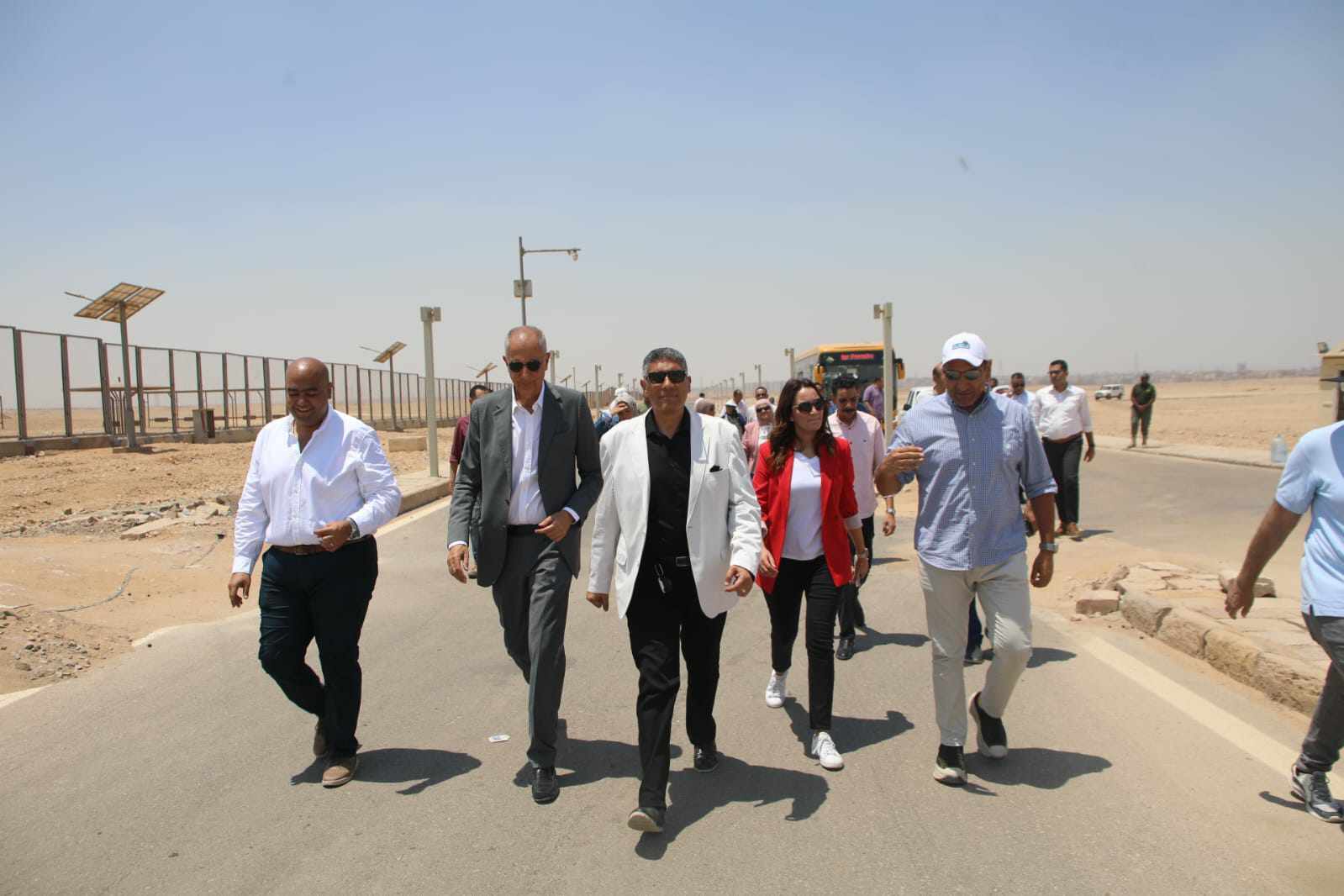 جولة لـ”محافظ الجيزة” بمنطقة الأهرامات