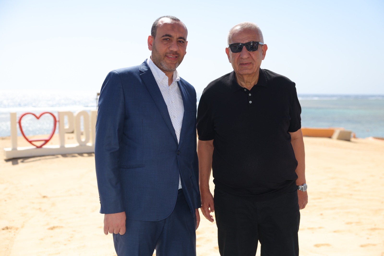 النيل للطيران ومجموعة بيك ألباتروس توقعان اتفاقية تعاون في مجال السياحة والطيران