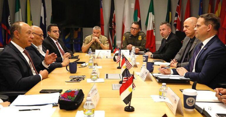 وفد سلطة الطيران