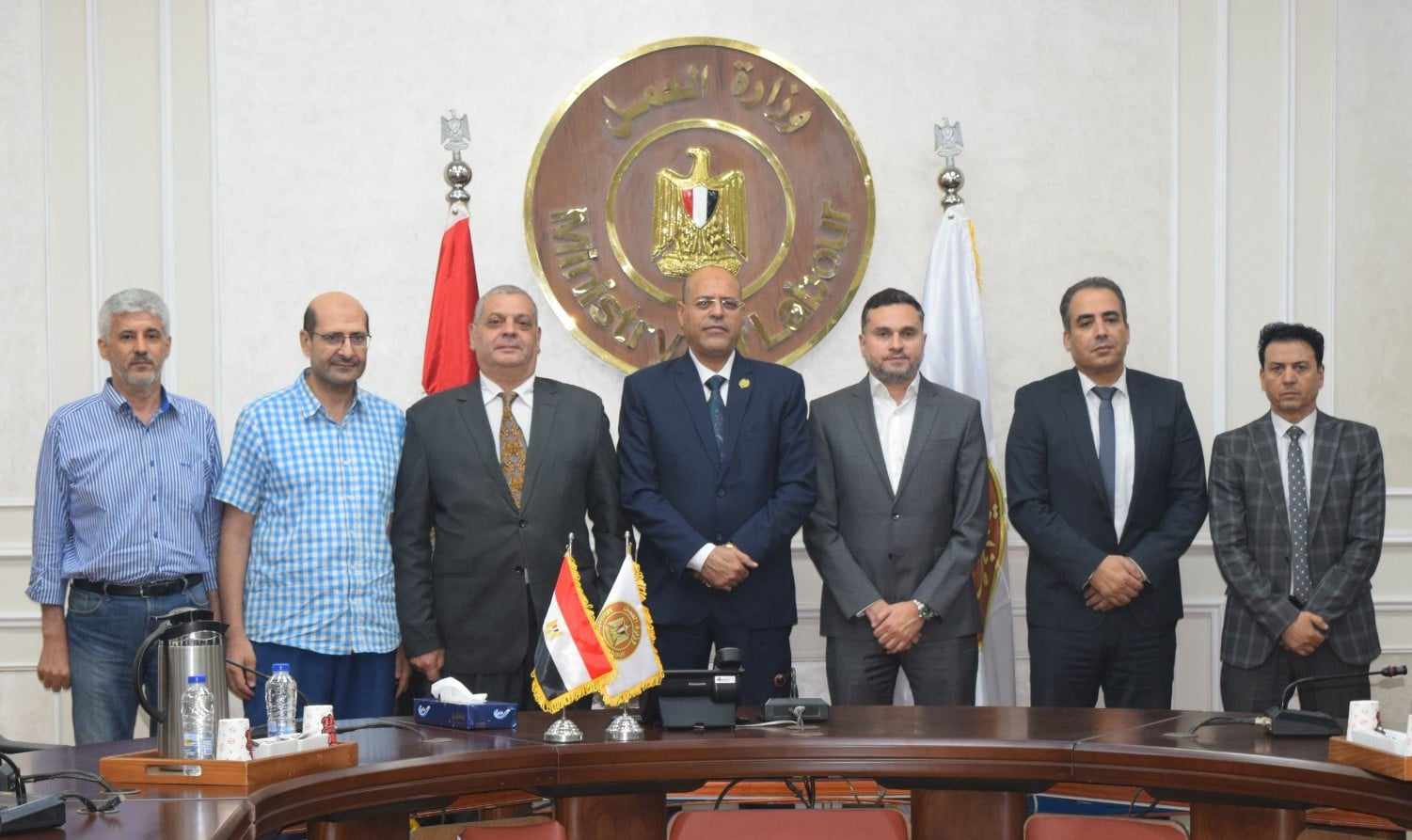 تعاون بين وزارة العمل وغرفة القاهرة لبحث حلول جذرية لأزمة الحرائق