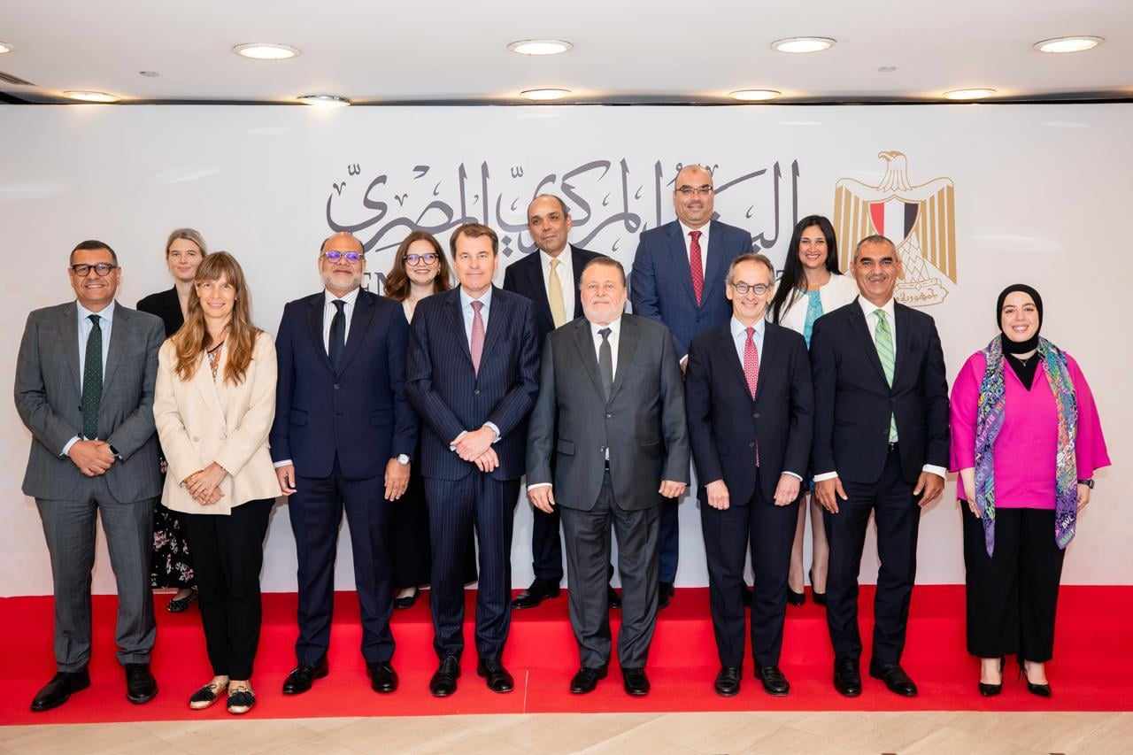 البنك المركزي المصري يوقع ميثاق “مبادرة تمويل رائدات الأعمال (We-Fi)” مع البنك الأوروبي لإعادة الإعمار والتنمية