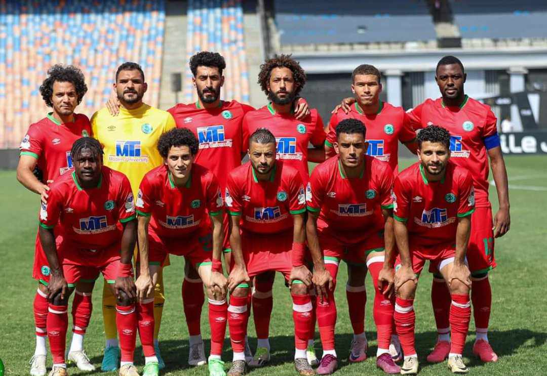 تعرف على طاقم تحكيم مباراة مودرن سبورت و الأهلى بالدوري