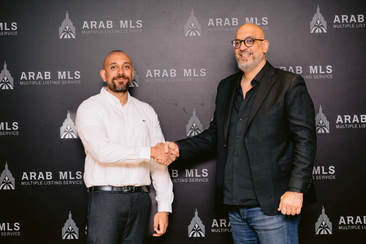 منصة مصر توقع أول عقد شراكة مع شركة نيو أفنيو للاستثمار والتسويق العقاري