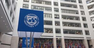 لا مراجعات بدونها| الطروحات «مفتاح» صندوق النقد.. خبراء سوق المال يحددون أسباب تأخر تنفيذ البرنامج وموقف «البورصة»