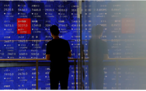 انهيار كبير في البورصة اليابانية .. و”نيكي” يسجل أسوأ خسارة في يوم واحد