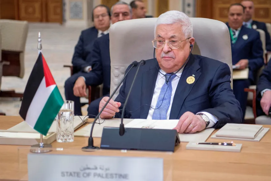 الرئيس الفلسطيني: يجب عودة قطاع غزة لسيطرة السلطات الشرعية