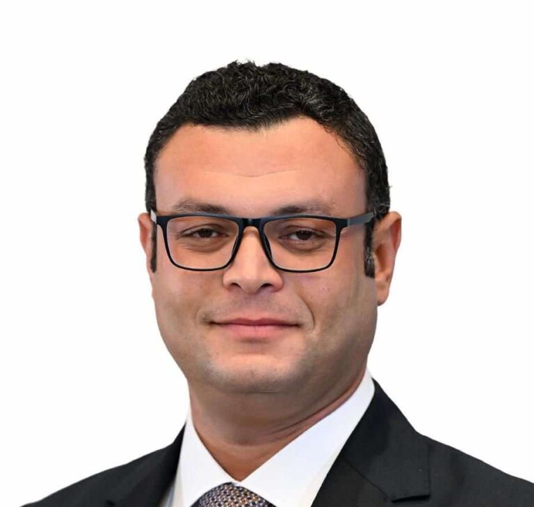 وزير الإسكان