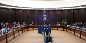 مجلس الوزراء يوافق على 11 قرارًا خلال اجتماعه الأسبوعي.. تعرف عليها