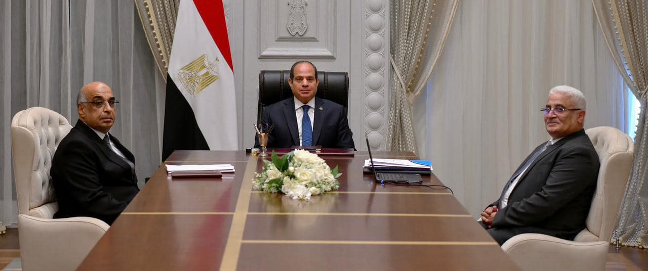 الرئيس يجتمع مع وزير العدل ورئيس “القومية للتأمين الاجتماعي”