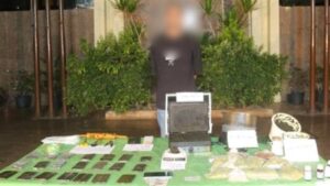 الترويج عبر الفيسبوك يكشف المستور.. كيف حول تاجر الجيزة منزله إلى مركز لتجارة الحشيش؟