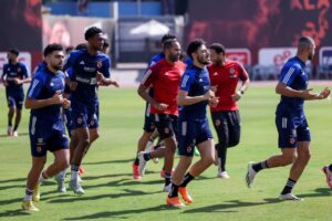 الأهلي ينهي مرانه قبل مواجهة سموحة في مباراة حسم الدوري