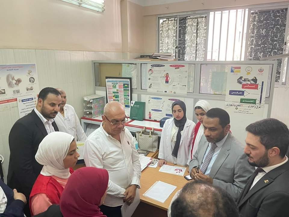 وكيل وزارة الصحة ببورسعيد يستقبل وفد متابعة الخدمات الطبية المقدمه ضمن مبادرة “100يوم صحة”