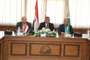 اجتماع موسع لمحافظ الجيزة  ونواب شمال الجيزة والوراق وأوسيم ومنشأة القناطر وكرداسة