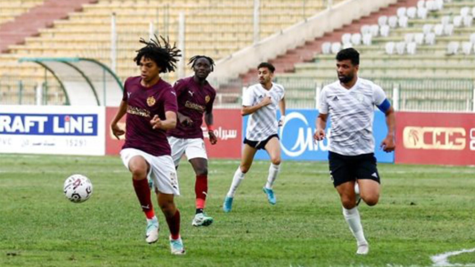 طاقم تحكيم روماني لإدارة نهائي كأس رابطة الأندية