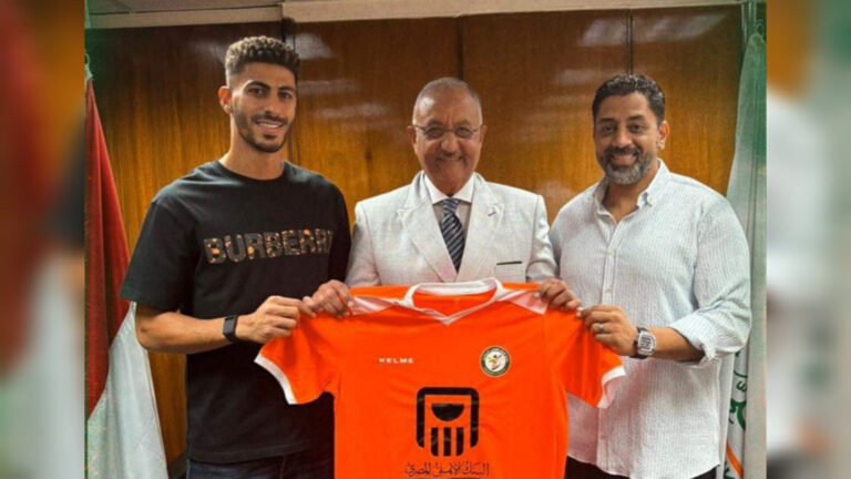 هشام صلاح لاعب البنك الأهلي الجديد