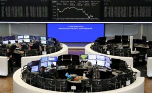 الأسهم الأوروبية ترتفع بدعم المراهنات على خفض الفائدة الأمريكية