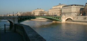 أوليمبياد باريس..الإحباط يسيطر  على السباحين بعد إلغاء تدريبات السباحة.