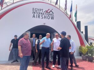 وزير الطيران المدني يتفقد مطار العلمين الدولي وموقع إقامة المعرض ويتابع جاهزية الإجراءات اللوجستية والفنية بالمطار