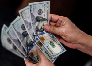 أسعار الدولار في البنوك المصرية اليوم الخميس