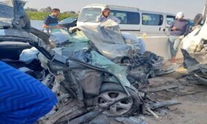 إصابة 3 أشخاص في اصطدام سيارة بمحول كهرباء بطريق ديروط – الفرافرة