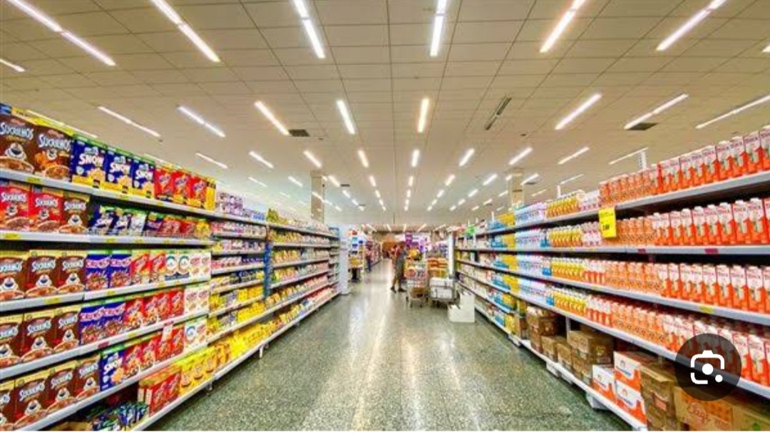 انخفاض طفيف لأسعار السلع الغذائية اليوم بالأسواق