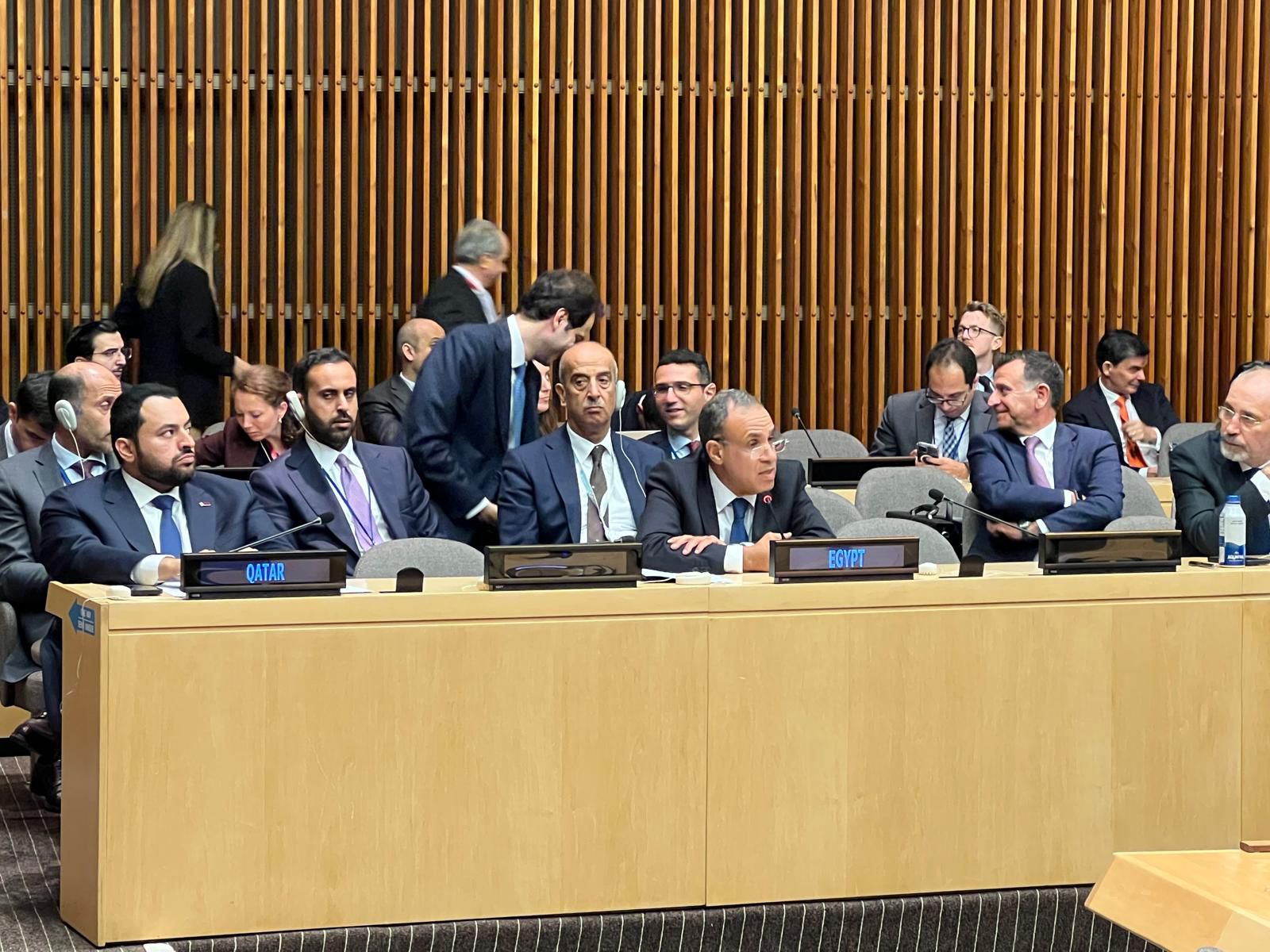 وزير الخارجية والهجرة وشئون المصريين بالخارج يلتقى مع وزير خارجية سيراليون