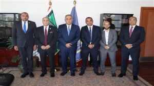 رئيس قضايا الدولة ووزير الاتصالات يبحثان سبل التعاون في التحول الرقمي