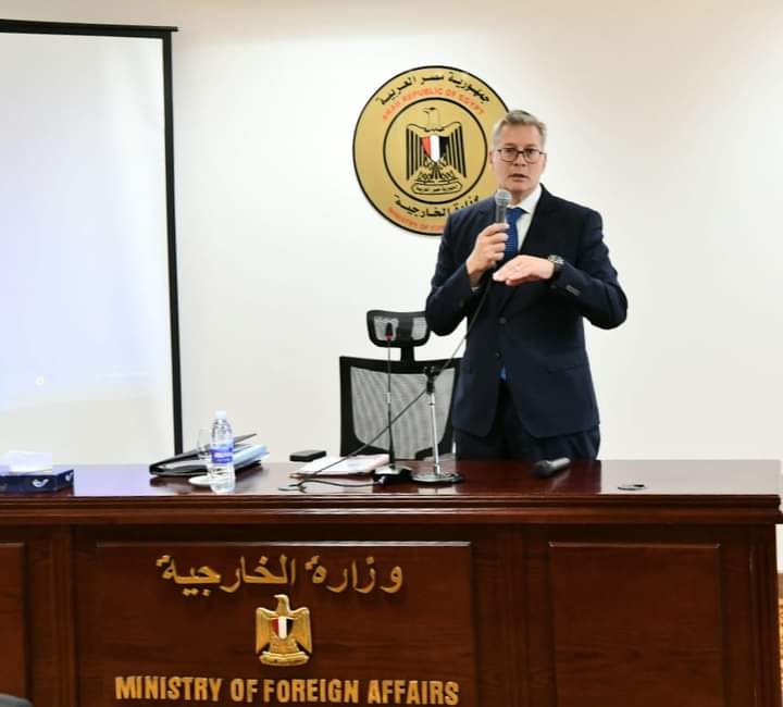 وزير البترول