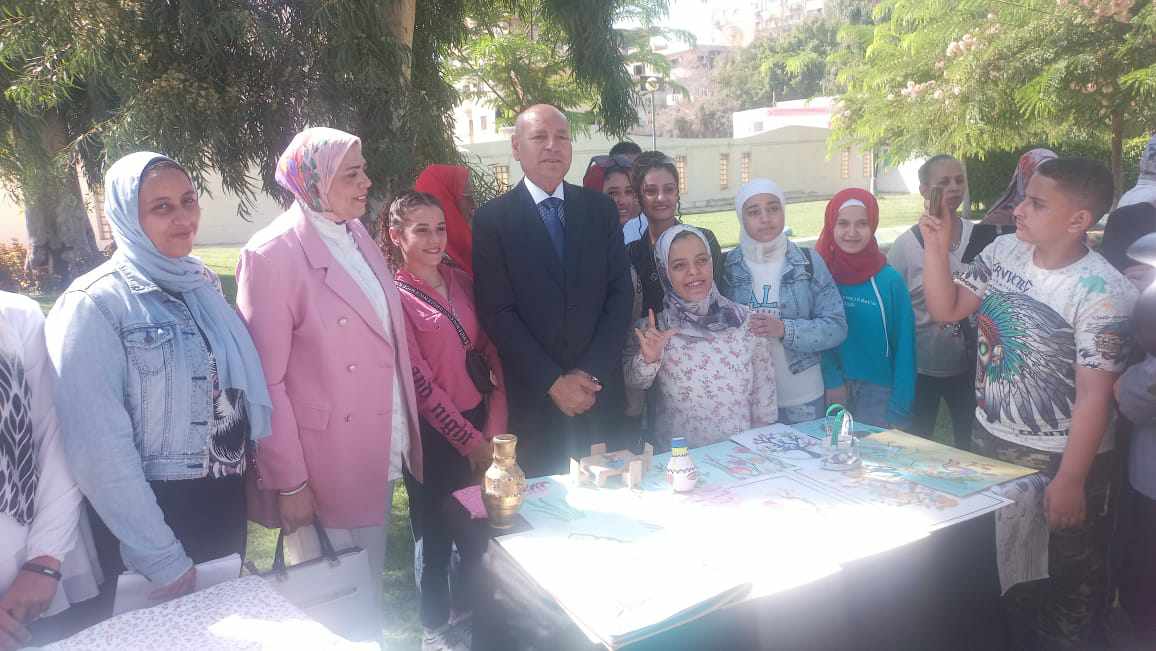 بحضور محافظ القاهرة  “القومي لذوي الإعاقة” و “حياة كريمة” يحتفلان باليوم الدولي للغات الإشارة 