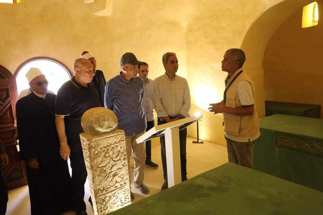 محافظ المنيا يزور البقيع الثانى ويوجه بسرعة تطوير البهنسا لتصبح وجهة سياحية عالمية