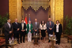 طلعت: قطاع الاتصالات حقق زيادة فى الصادرات الرقمية وخلق فرص عمل وجذب الاستثمارات والتوسع فى صناعة الإلكترونيات