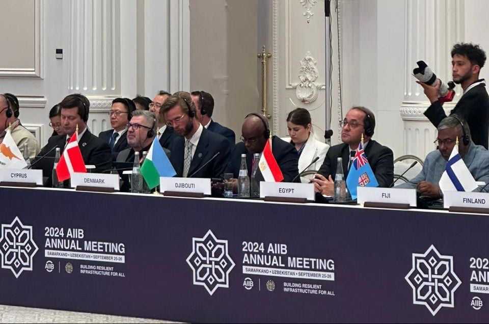 وزير المالية:  نتطلع أن يكون البنك الآسيوي.. «جزءًا من الحل والمساندة»