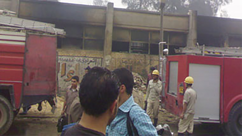 بسبب كابل كهربائي.. حريق هائل  أمام محطة مترو المرج الجديدة يُسفر عن اختناق 4 أشخاص