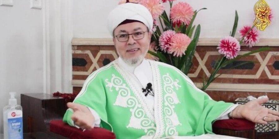 من اتهامه بـ”التحرش” لـ”تبرؤ التيجانية منه”.. القصة الكاملة لأزمة صلاح الدين التيجاني