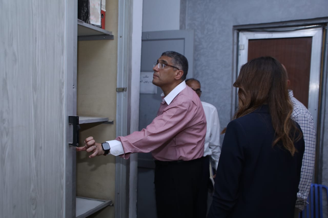 محافظ الجيزة لموظفين حي العمرانية: هتشوفوني قدامكم كل شوية