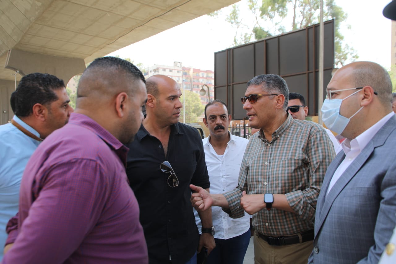 جولة تفقدية لمحافظ الجيزة داخل بموقف المريوطية الجديد