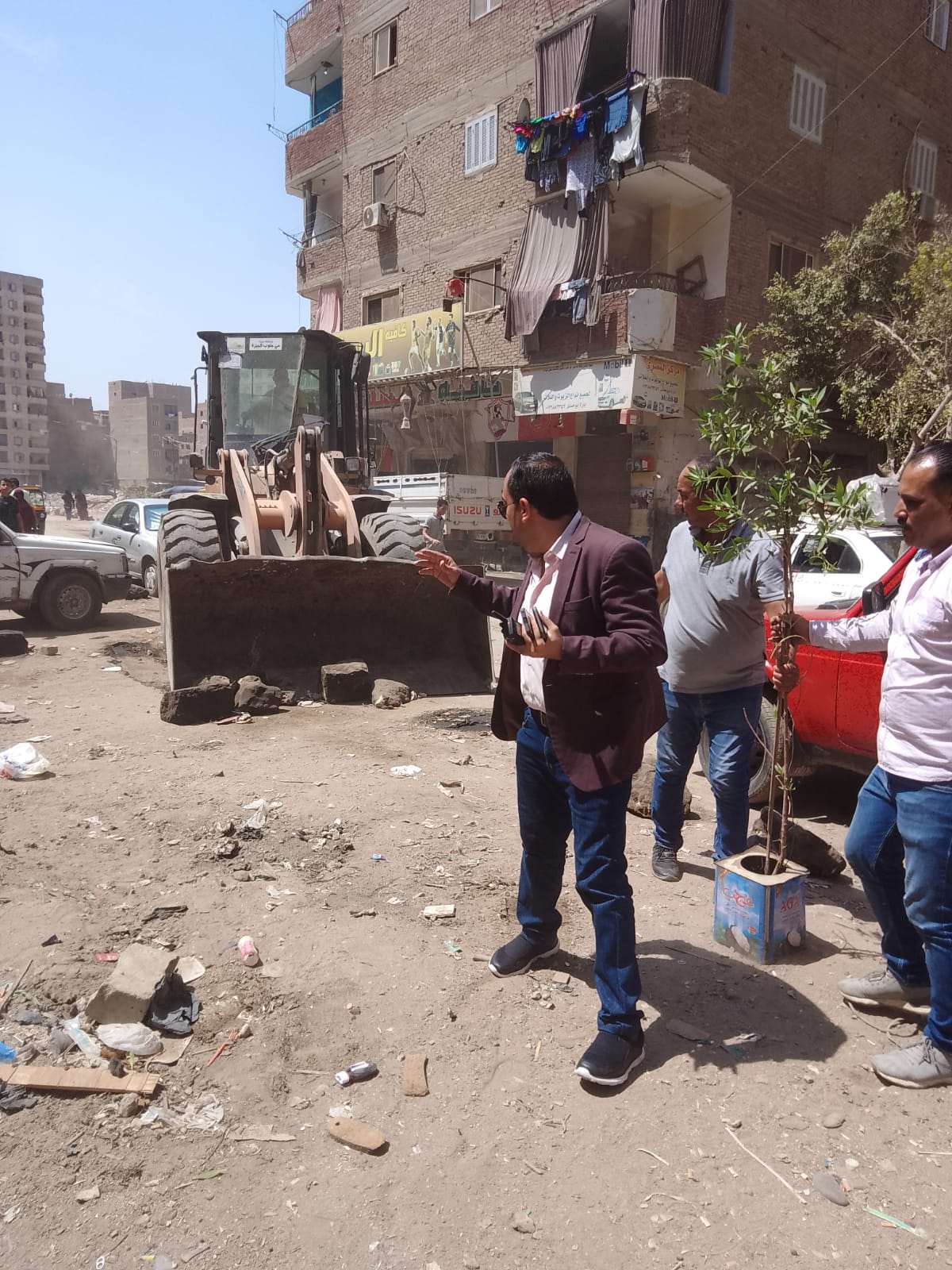 حملات مكثفة بالجيزةلأعادة الإنضباط بشوارع المنيب وابوزارع ومصرف الكونيسة