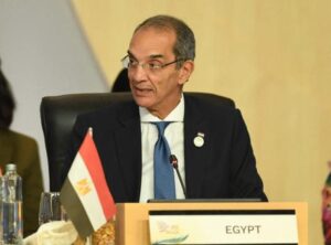 وزير الاتصالات يلقى كلمة مصر في جلسة القادة ورؤساء الوفود ضمن فعاليات منتدى “إندونيسيا- إفريقيا” الثانى