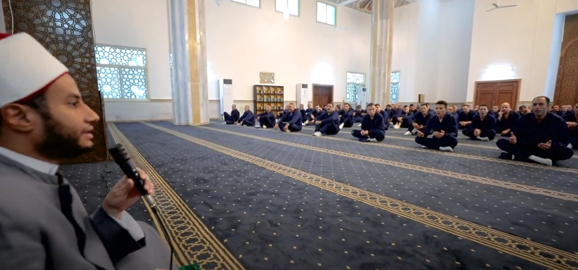 فى مراكز الإصلاح والتأهيل.. الداخلية تحتفيل بذكرى المولد النبوي الشريف