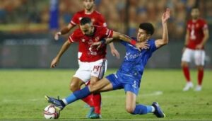 السوبر الأفريقي.. “كولر وجوميز” يجهزان لاعبي القطبين قبل مباراة الحسم