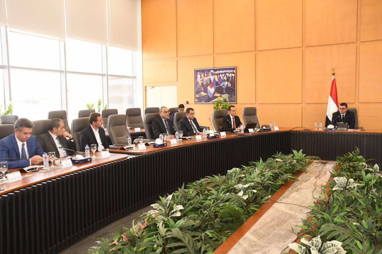 وزير الإسكان: المنتدى الحضري العالمي فرصة لعرض التجربة المصرية فى تحقيق النهضة العمرانية