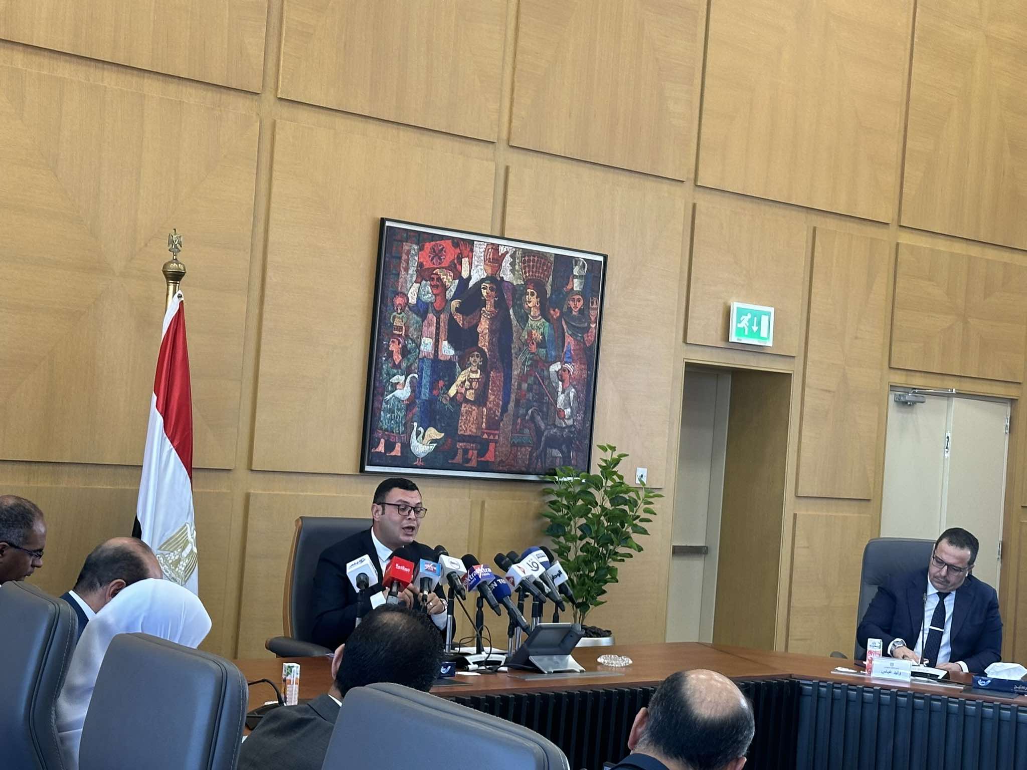 وزير الإسكان: فكرة الترويج لوجود فقاعة عقارية ليست حقيقية