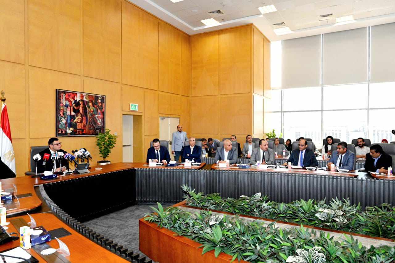 وزير الإسكان: طرح أراضي ووحدات بـ”بيت الوطن” نهاية العام الجاري