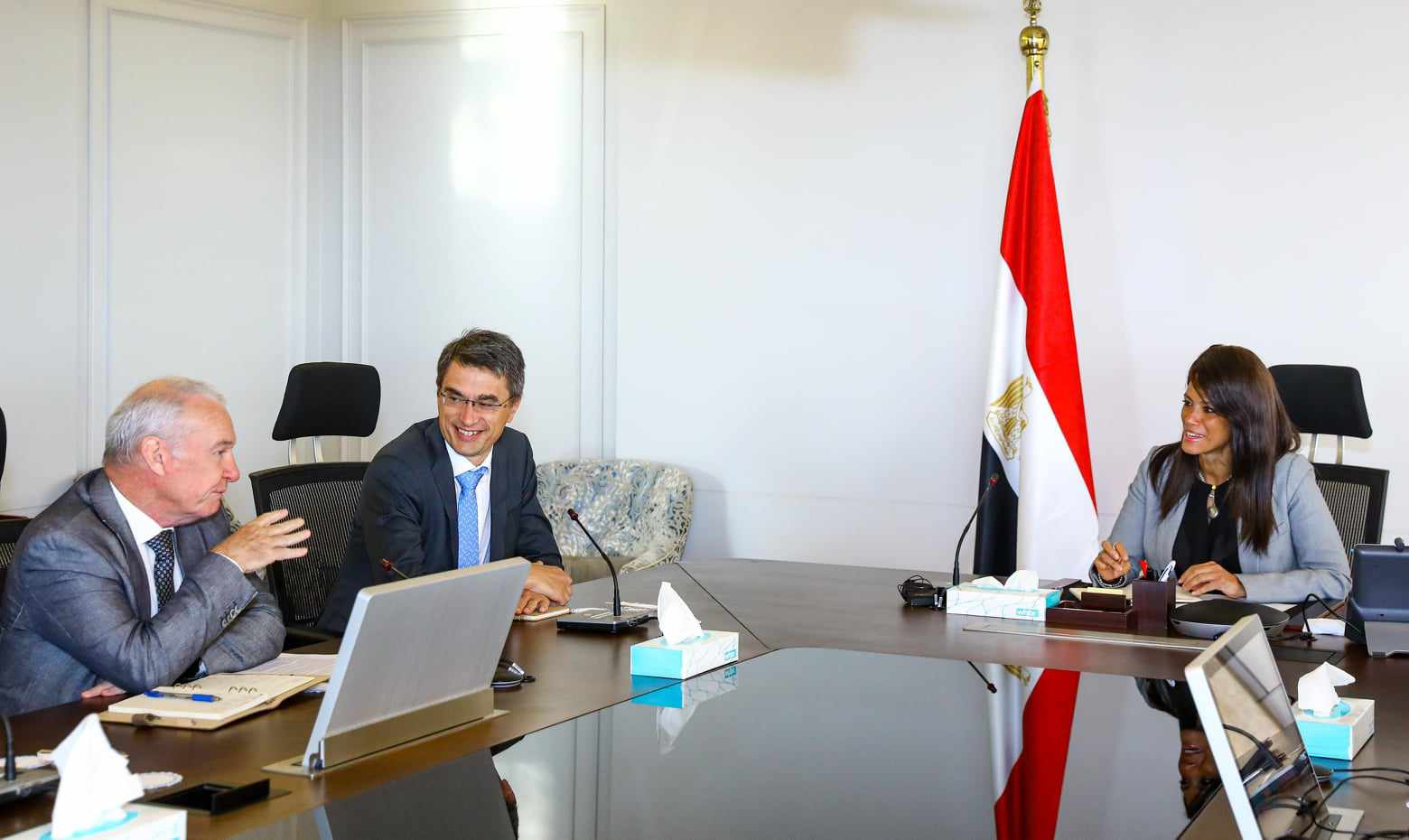 «المشاط» تستعرض مع البنك الدولي جهود حوكمة الإنفاق الاستثماري