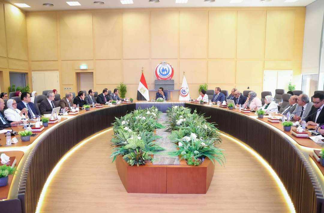 برئاسة خالد عبدالغفار.. اجتماع اللجنة العليا للمؤتمر العالمي للسكان والصحة والتنمية البشرية