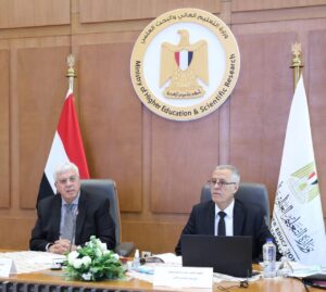 وزير التعليم العالي يرأس اجتماع مجلس الجامعات الأهلية لدعم الجامعات الأهلية