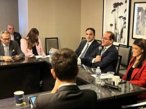 وزير المالية خلال اجتماعات واشنطن: تريليون جنيه سقف الاستثمارات العامة