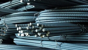 حديد عز يخفض سعر الطن 2500 جنيه